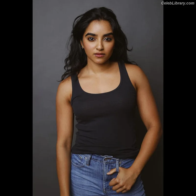 Sahana Srinivasan photo 24 of 54