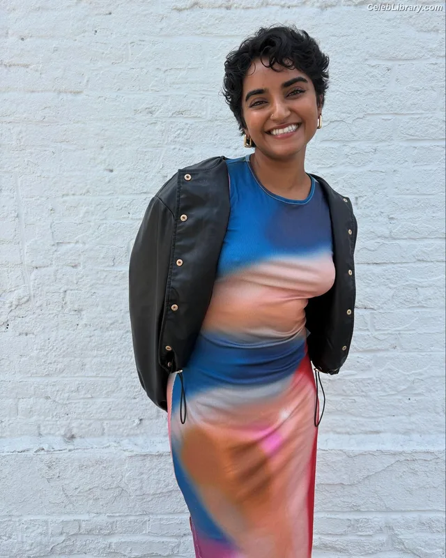 Sahana Srinivasan photo 20 of 54