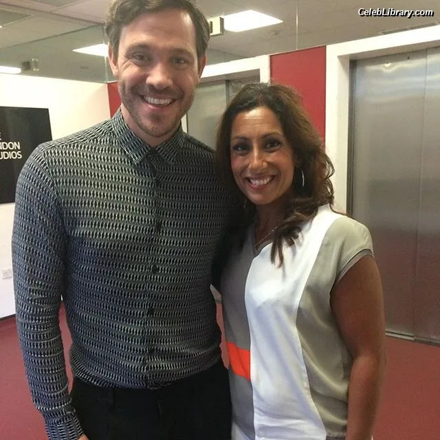 Saira Khan photo 15 of 142