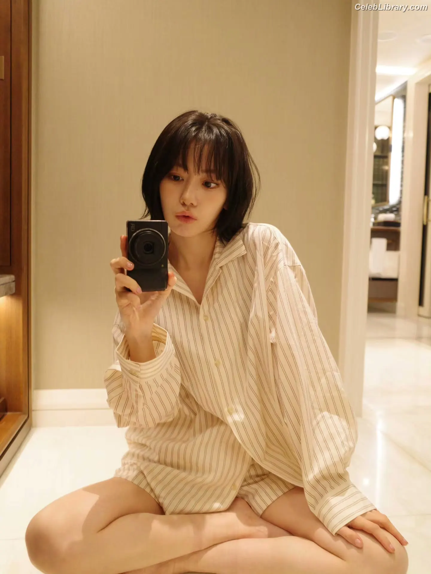 Sakura Miyawaki 宮脇 咲良 LESSERAFIM photo 17 of 729