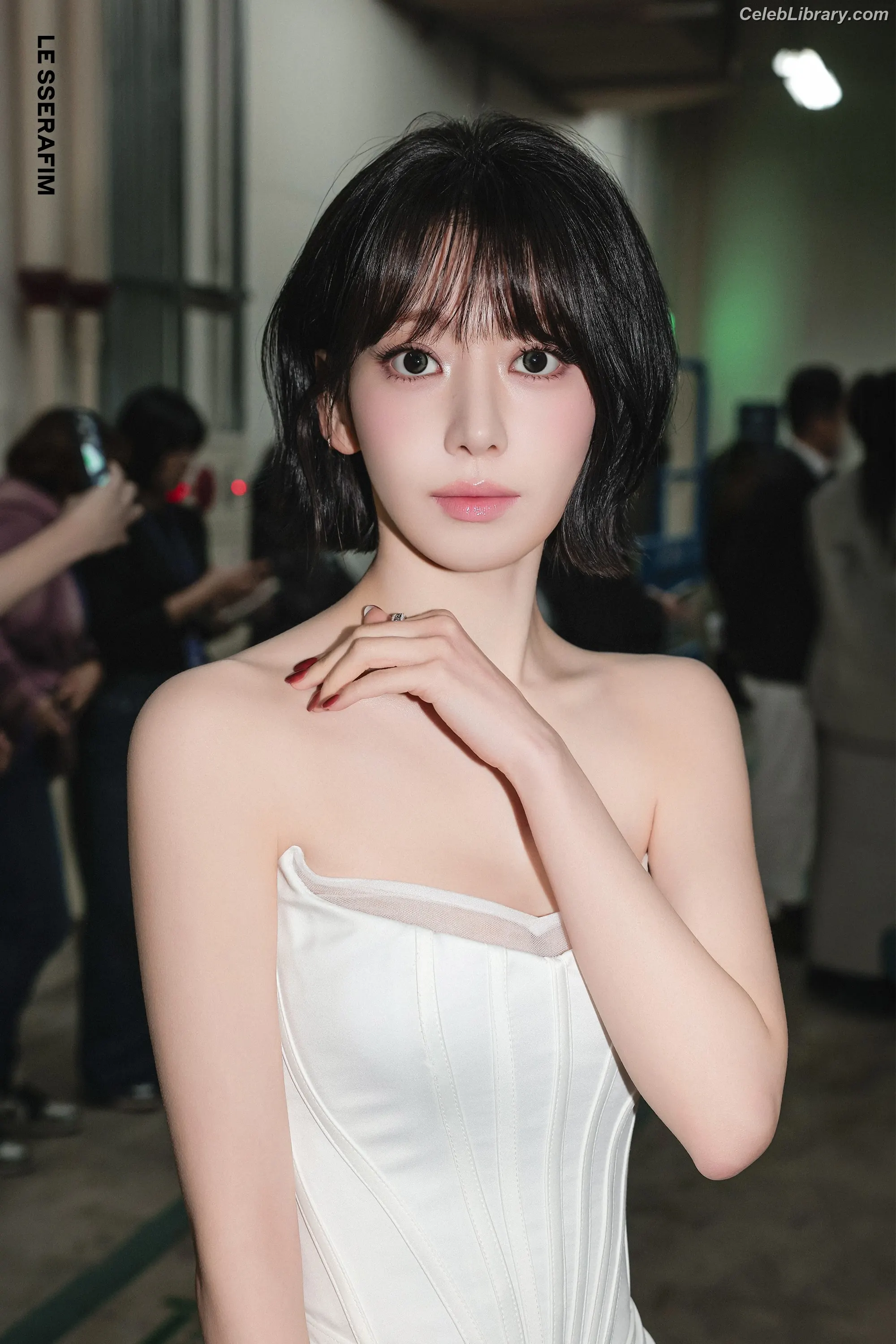 Sakura Miyawaki 宮脇 咲良  LESSERAFIM photo 4 of 729