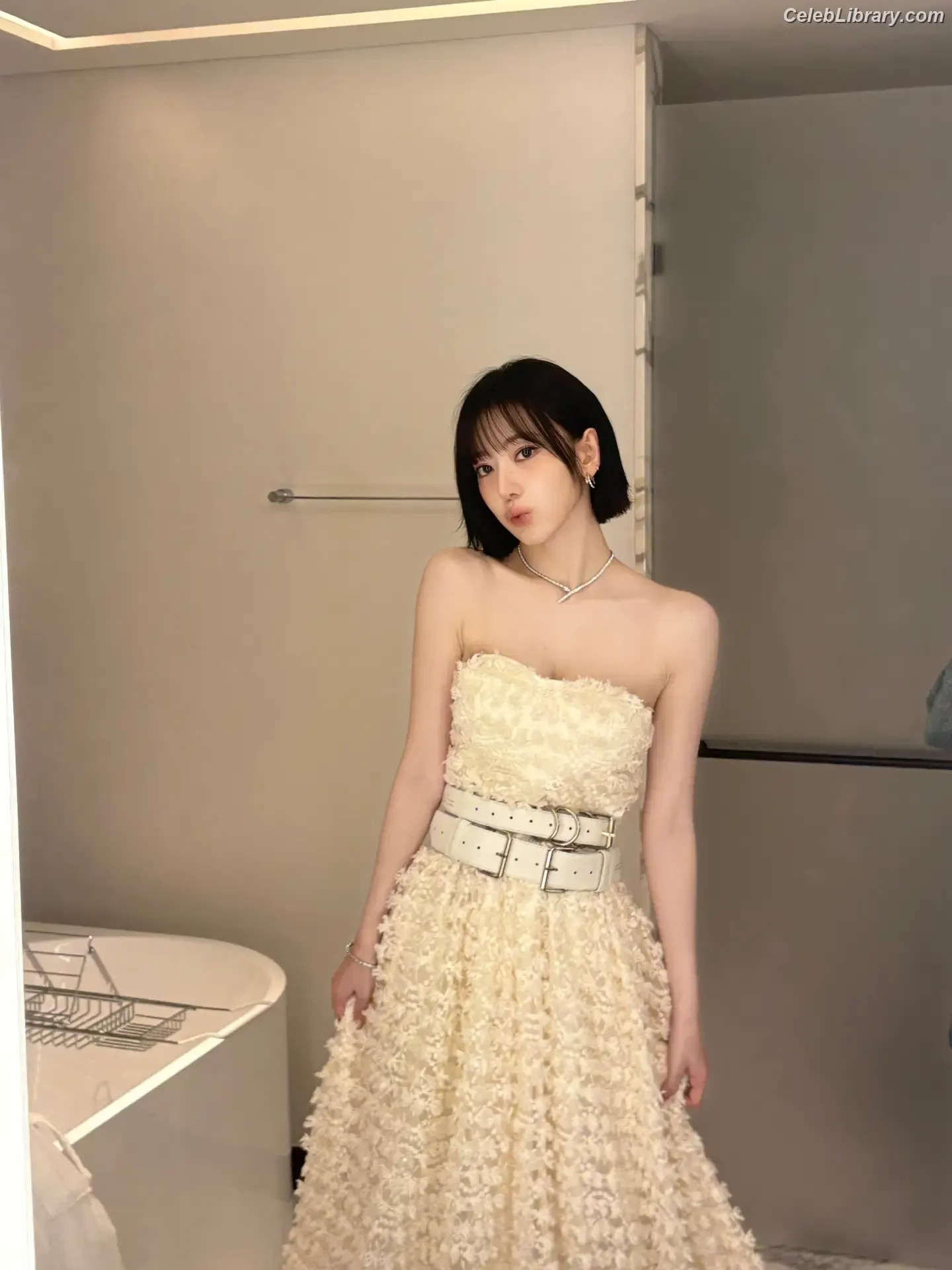 Sakura Miyawaki 宮脇 咲良  LESSERAFIM photo 22 of 729