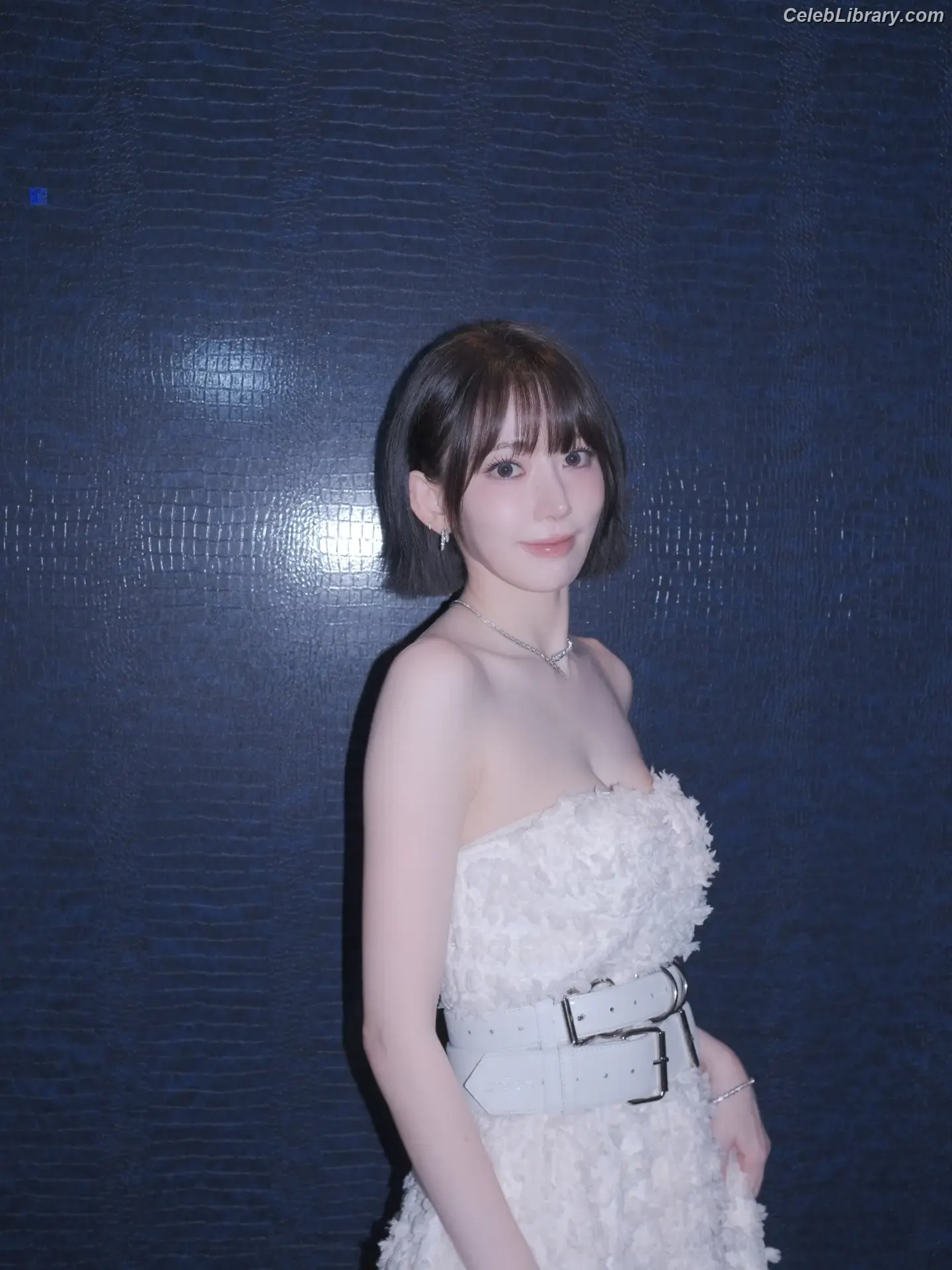 Sakura Miyawaki 宮脇 咲良 LESSERAFIM photo 3 of 729