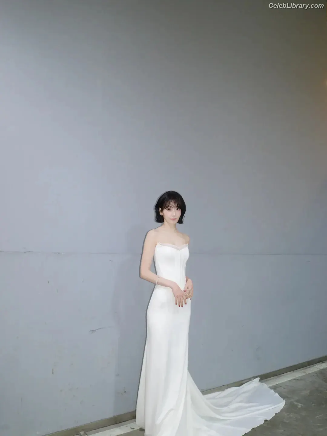 Sakura Miyawaki 宮脇 咲良  LESSERAFIM photo 18 of 729