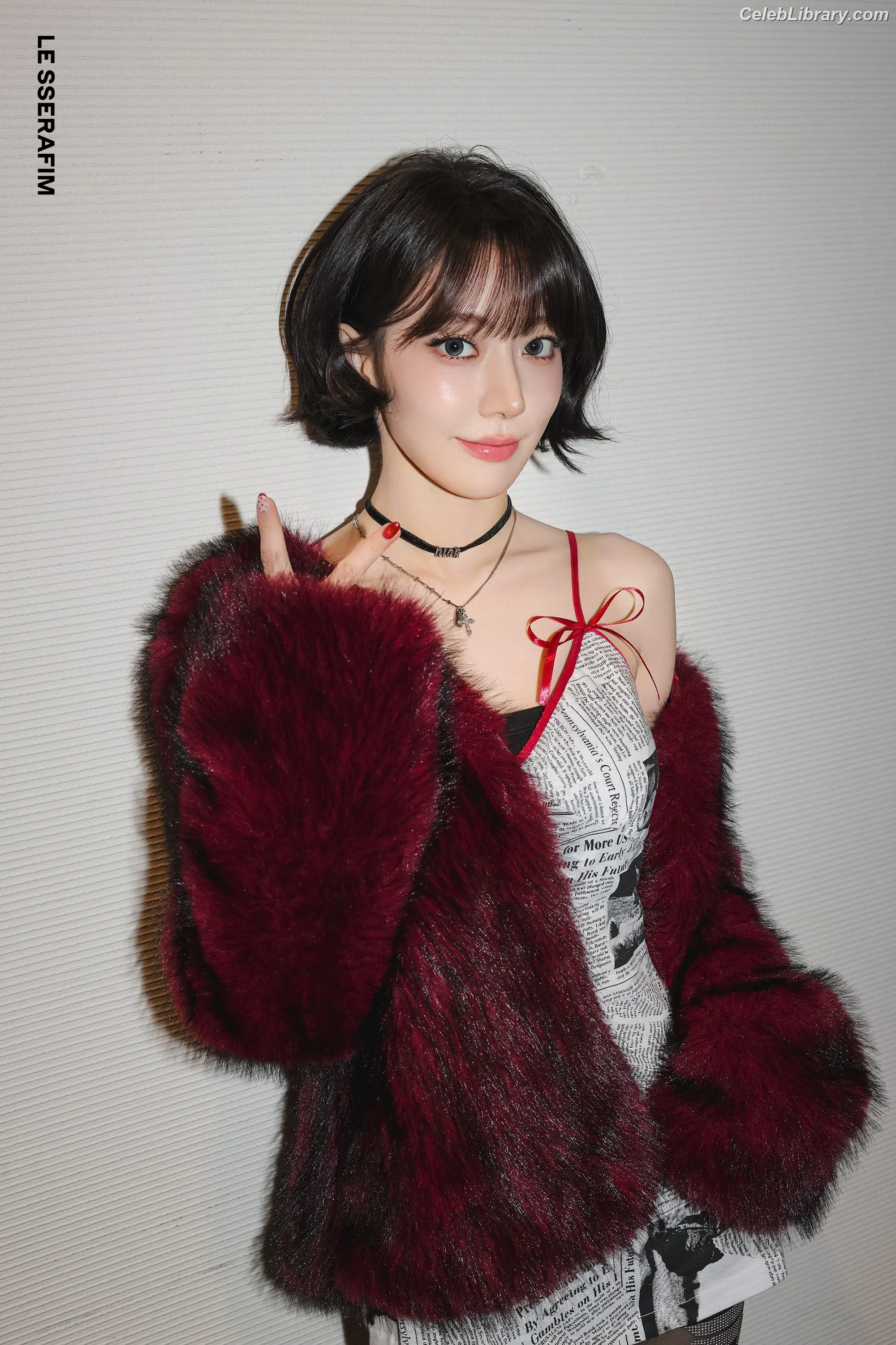 Sakura Miyawaki 宮脇 咲良  LESSERAFIM photo 14 of 729
