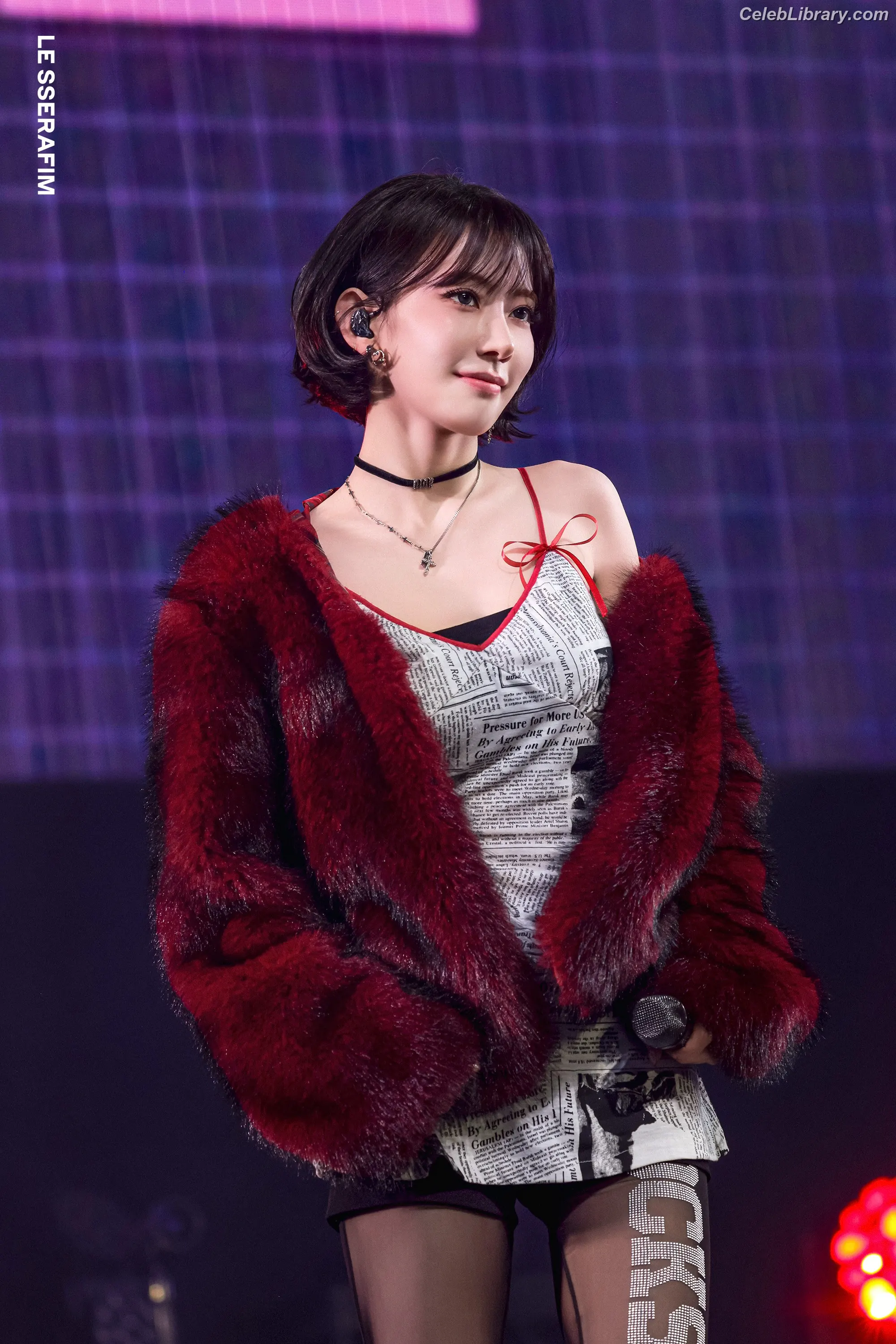 Sakura Miyawaki 宮脇 咲良  LESSERAFIM photo 16 of 729