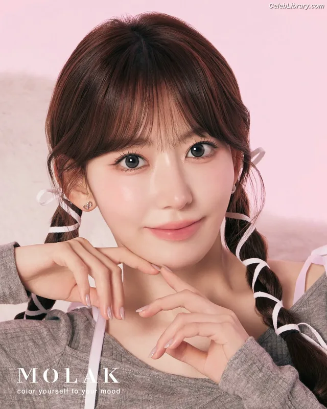 Sakura Miyawaki 宮脇 咲良 LESSERAFIM photo 7 of 730