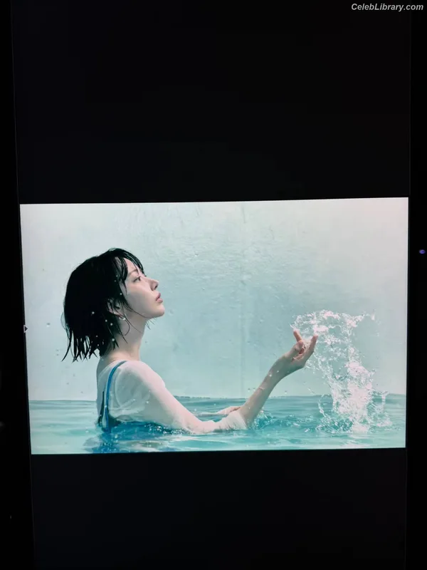 Sakura Miyawaki 宮脇 咲良 LESSERAFIM photo 14 of 730