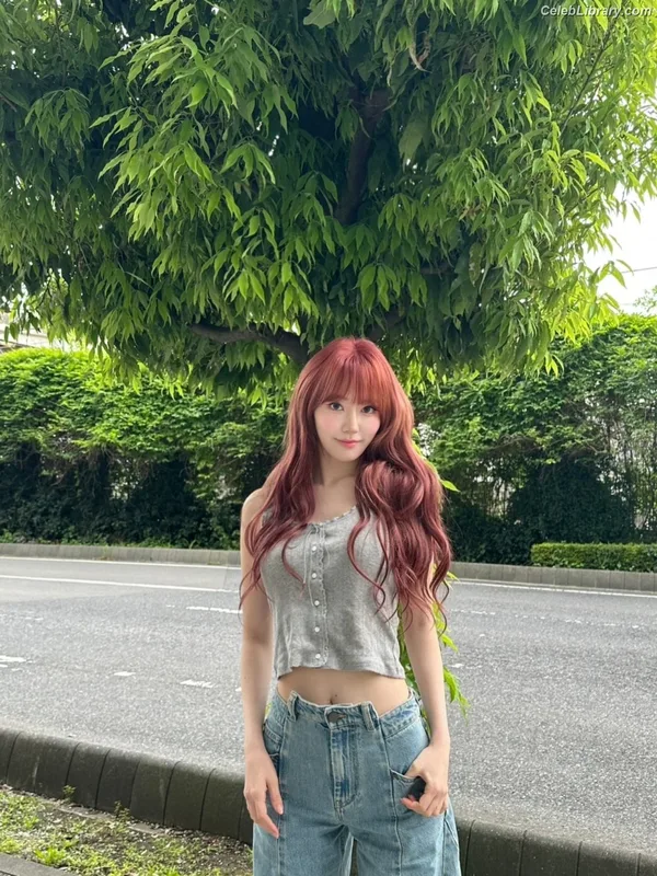 Sakura Miyawaki 宮脇 咲良  LESSERAFIM photo 5 of 730