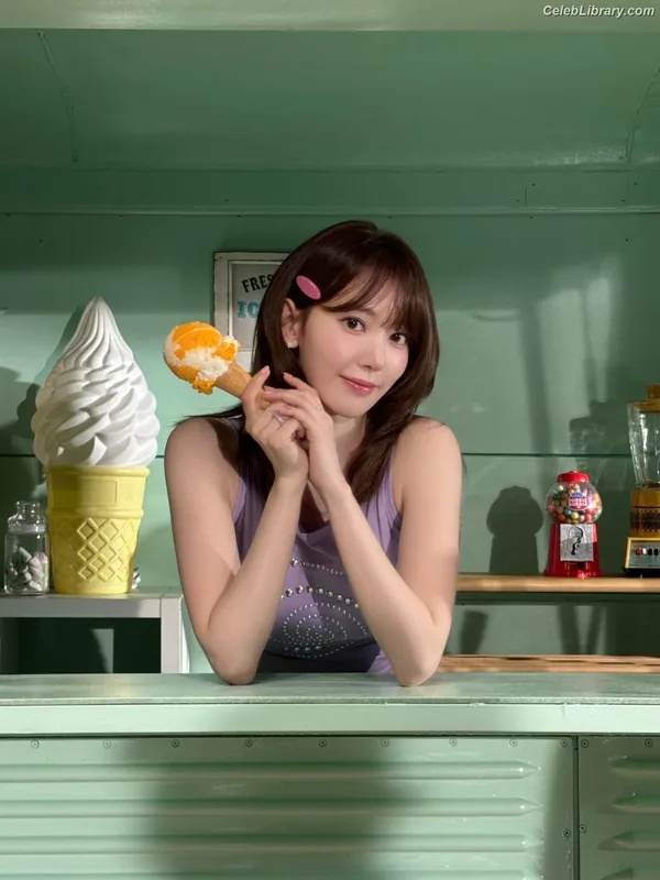 Sakura Miyawaki 宮脇 咲良  LESSERAFIM photo 24 of 730