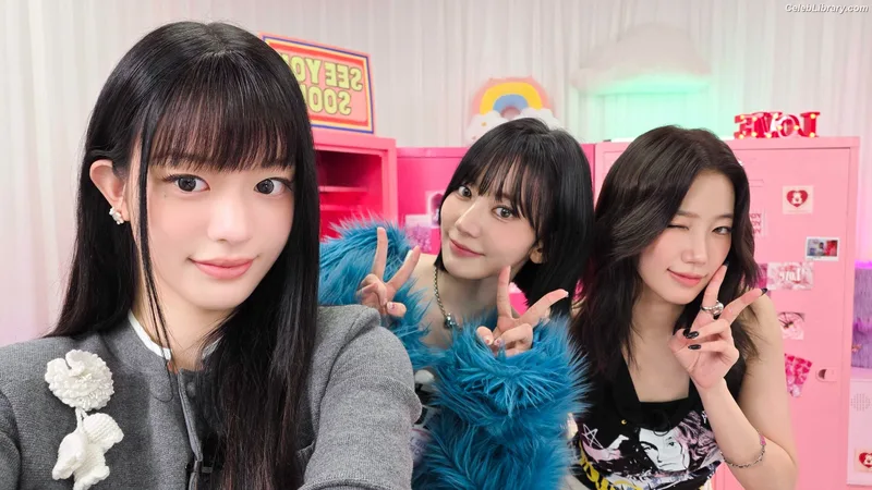 Sakura Miyawaki 宮脇 咲良  LESSERAFIM photo 16 of 730