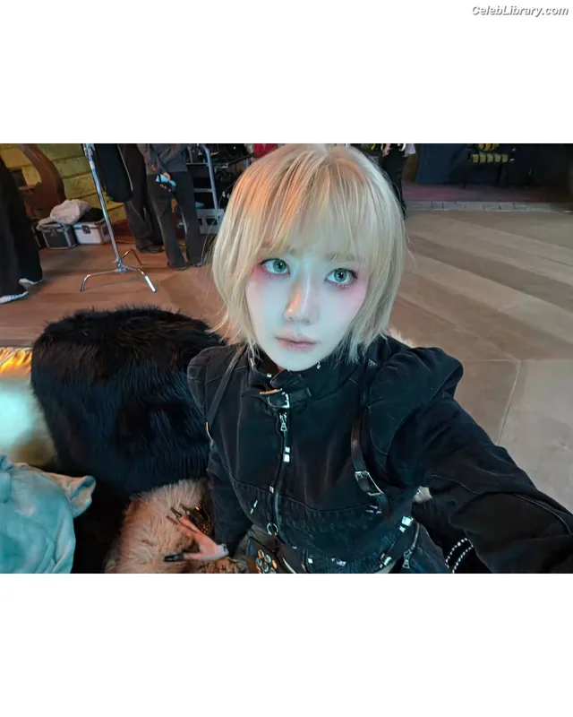 Sakura Miyawaki 宮脇 咲良 LESSERAFIM photo 23 of 730