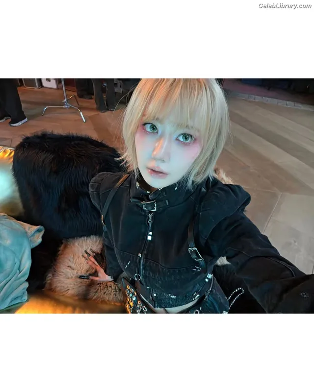 Sakura Miyawaki 宮脇 咲良 LESSERAFIM photo 10 of 730