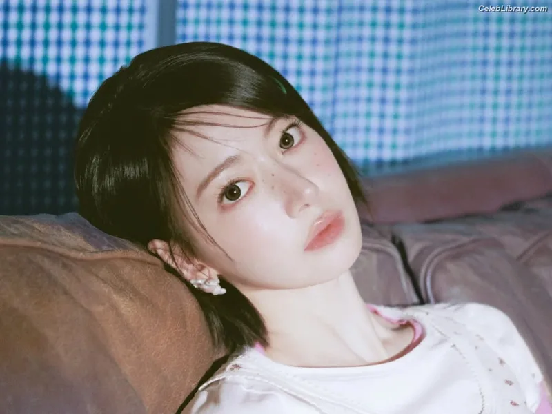 Sakura Miyawaki 宮脇 咲良 LESSERAFIM photo 4 of 730