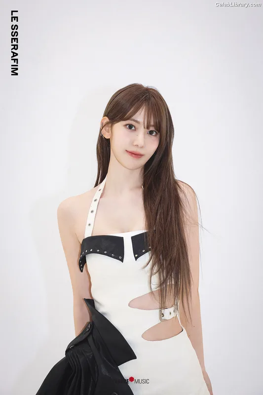 Sakura Miyawaki 宮脇 咲良  LESSERAFIM photo 22 of 730