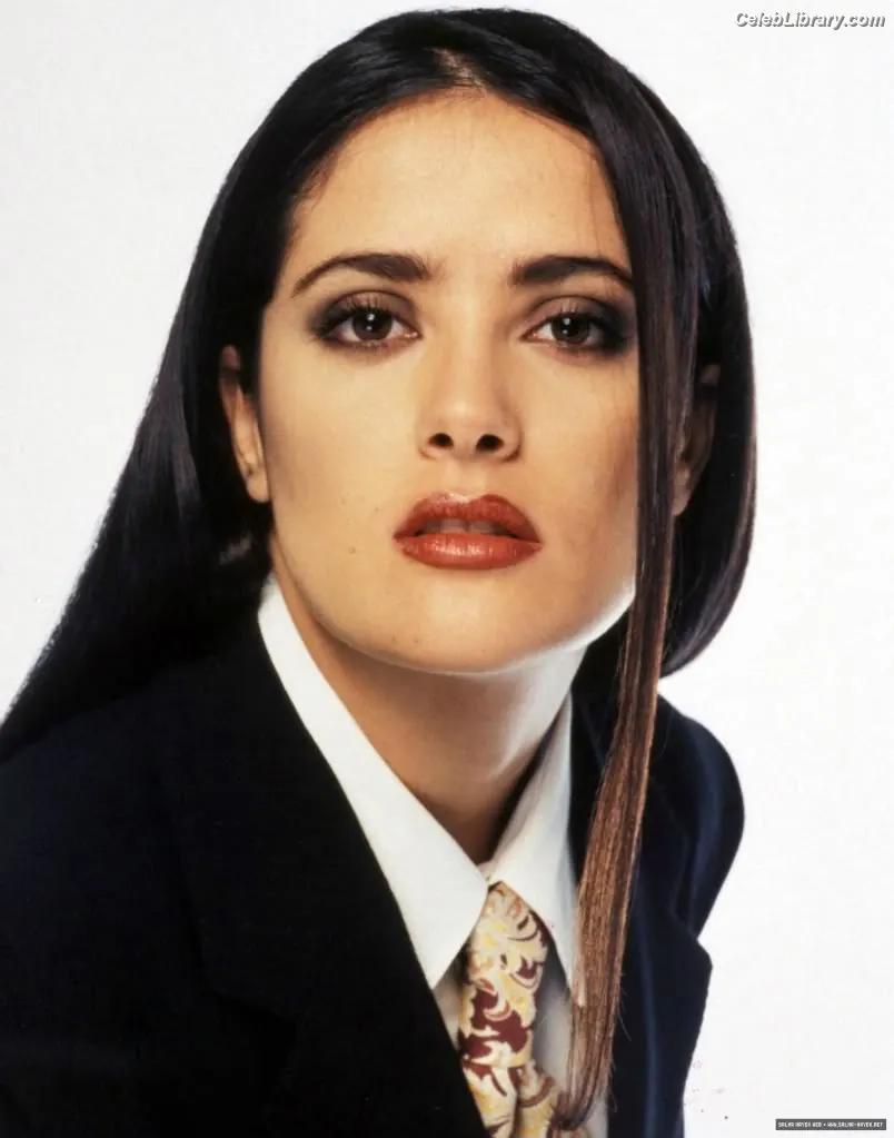 Salma Hayek photo 21 of 3054