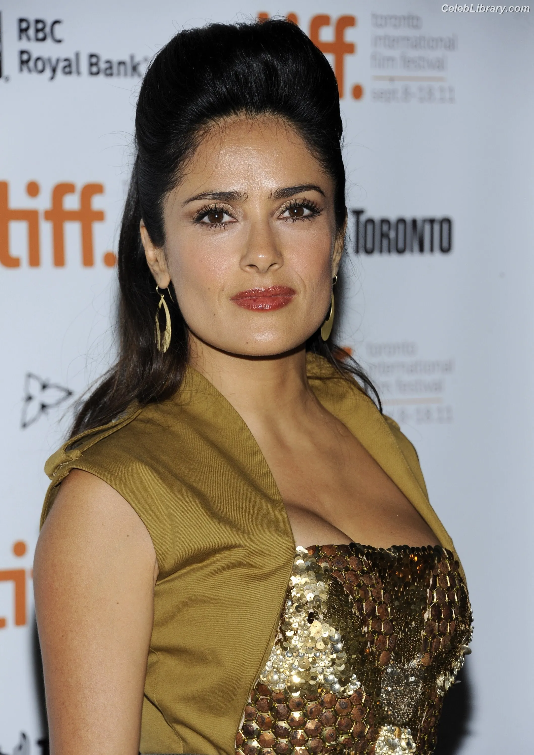 Salma Hayek photo 7 of 3054