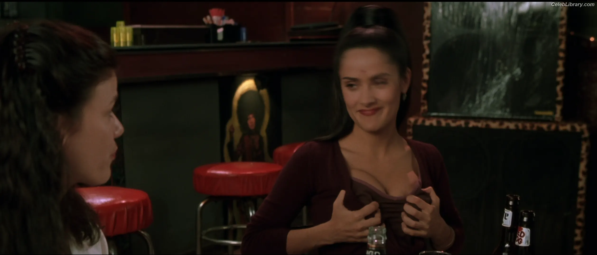 Salma Hayek photo 22 of 3054