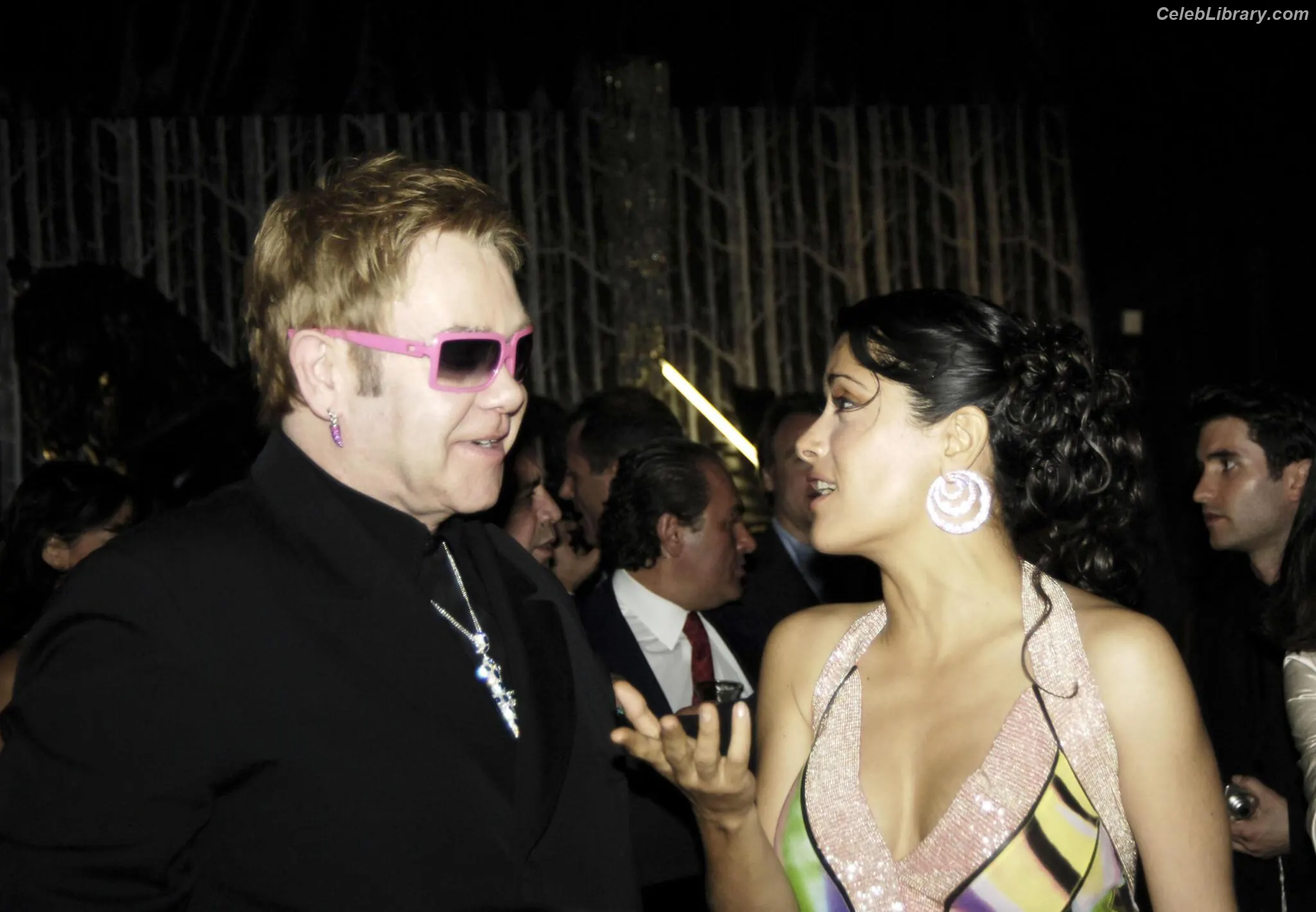 Salma Hayek photo 19 of 3054