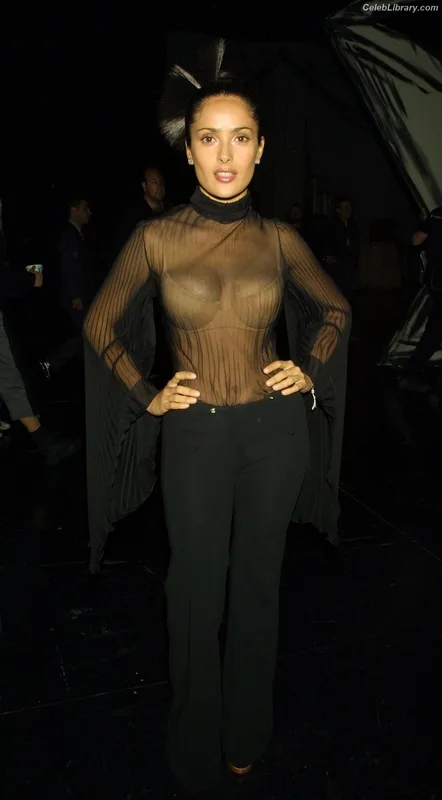 Salma Hayek photo 16 of 3053