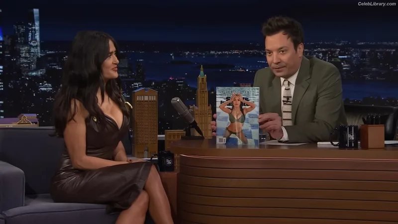 Salma Hayek photo 14 of 3053