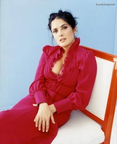 Salma Hayek photo 2 of 3053