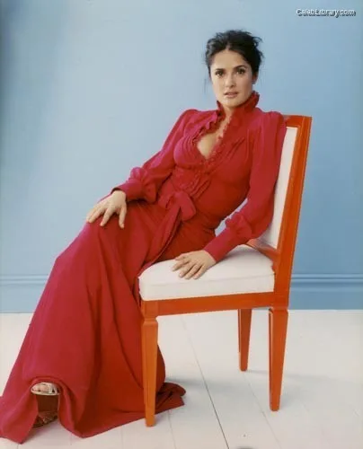Salma Hayek photo 7 of 3053