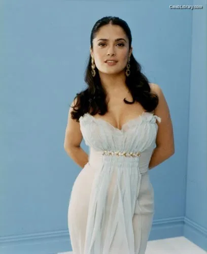 Salma Hayek photo 16 of 3053