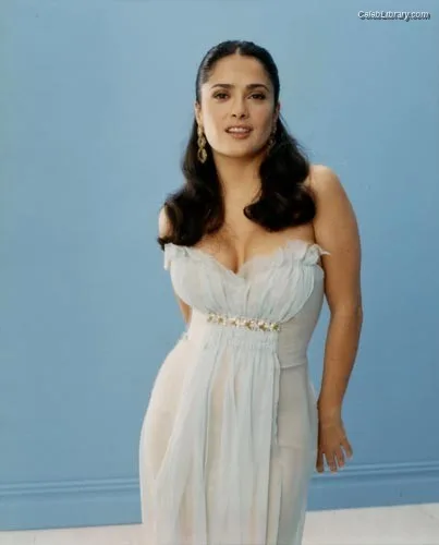 Salma Hayek photo 18 of 3053