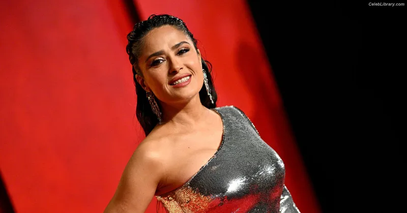 Salma Hayek photo 6 of 3053