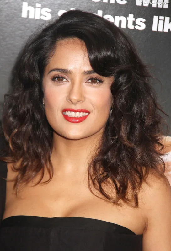 Salma Hayek photo 20 of 3053