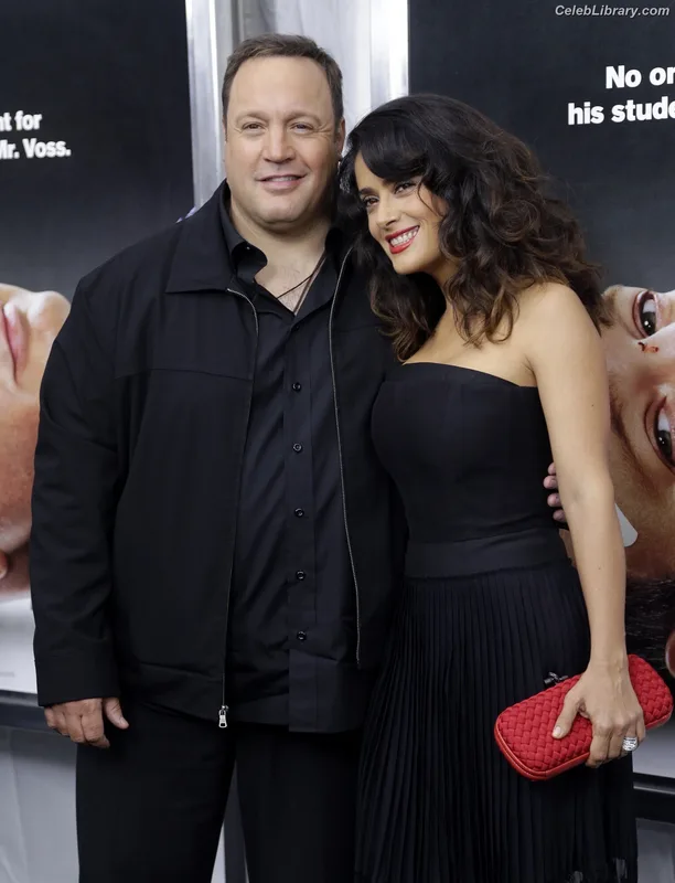 Salma Hayek photo 18 of 3053