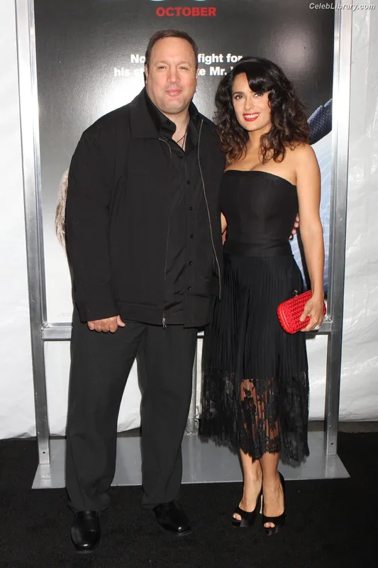 Salma Hayek photo 1 of 3053