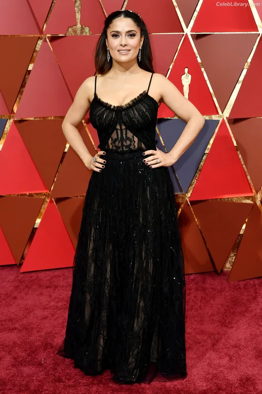 Salma Hayek photo 24 of 3053
