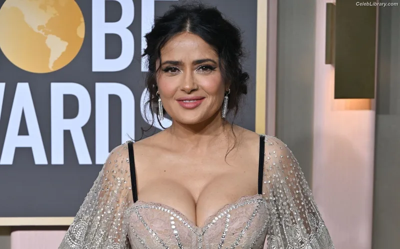 Salma Hayek photo 9 of 3053