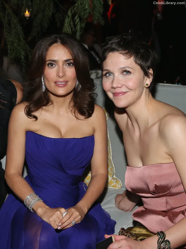 Salma Hayek photo 24 of 3053