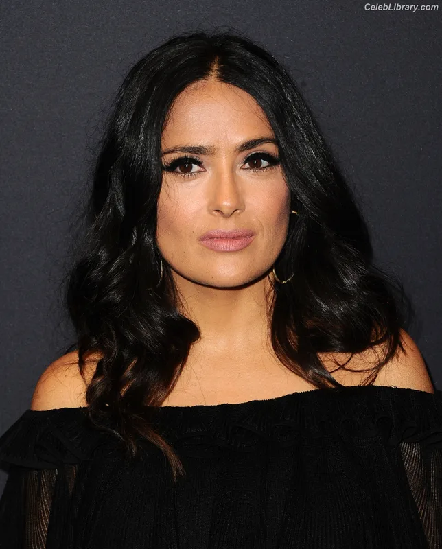 Salma Hayek photo 20 of 3053