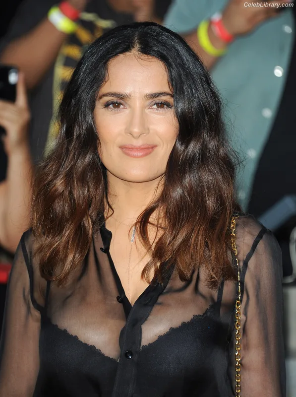 Salma Hayek photo 2 of 3053