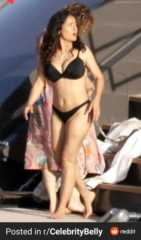 Salma Hayek photo 13 of 3053