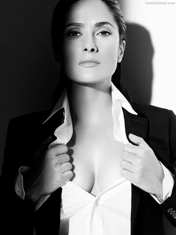 Salma Hayek photo 18 of 3053