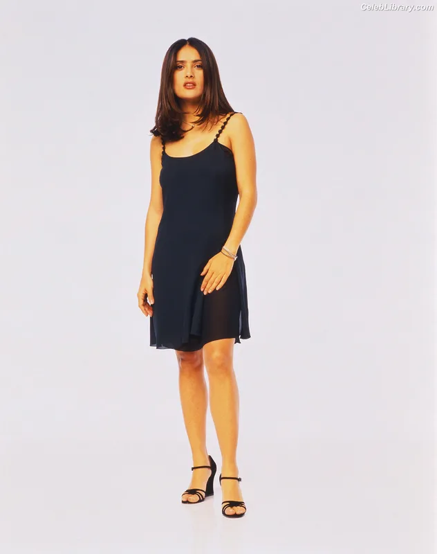 Salma Hayek photo 20 of 3053