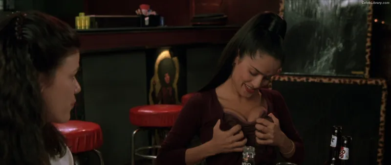 Salma Hayek photo 19 of 3053