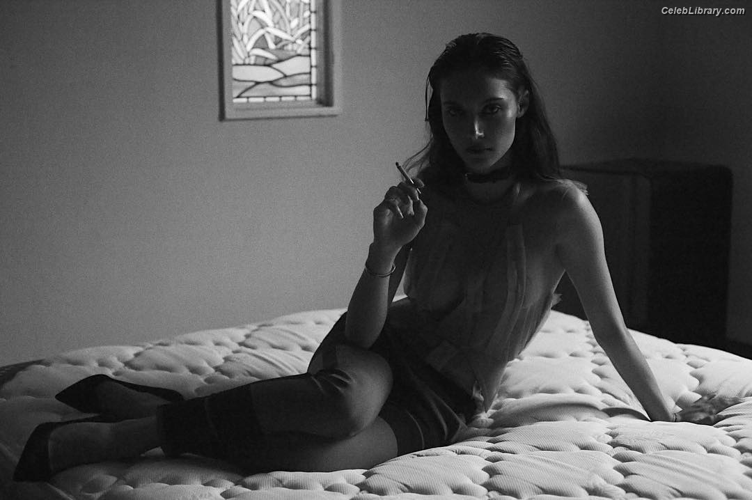 Samantha Robinson photo 14 of 58