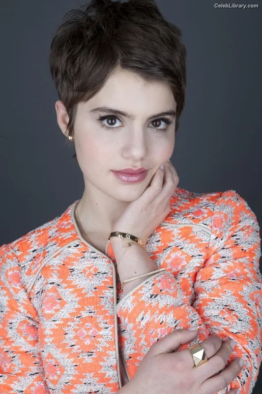 Sami Gayle photo 16 of 136