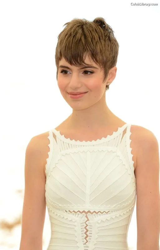 Sami Gayle photo 19 of 136