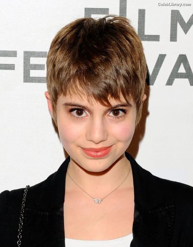 Sami Gayle photo 22 of 136