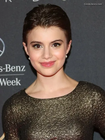 Sami Gayle photo 23 of 136