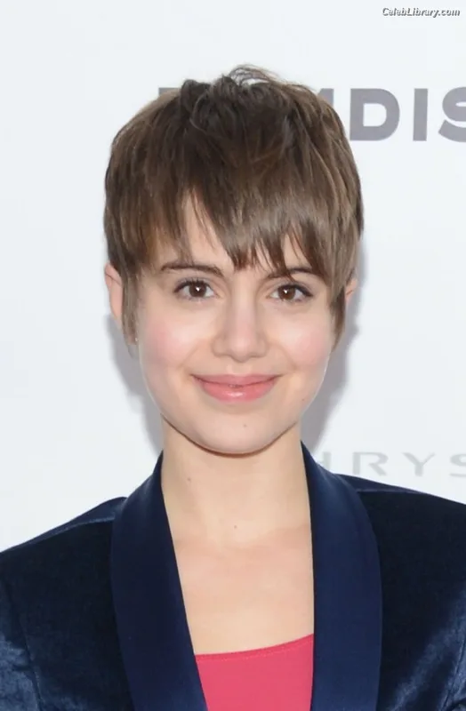 Sami Gayle photo 11 of 136