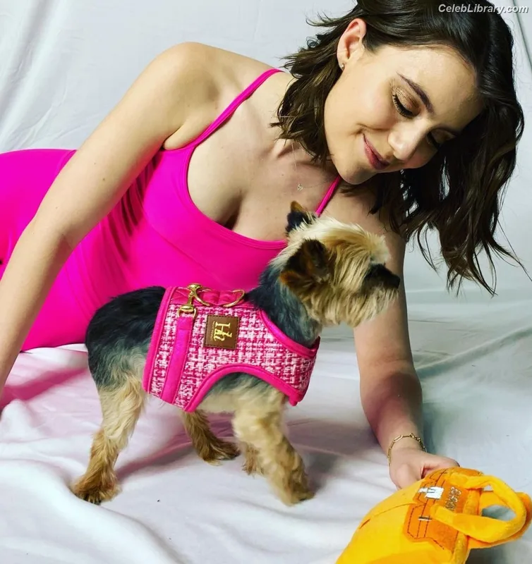 Sami Gayle photo 22 of 136