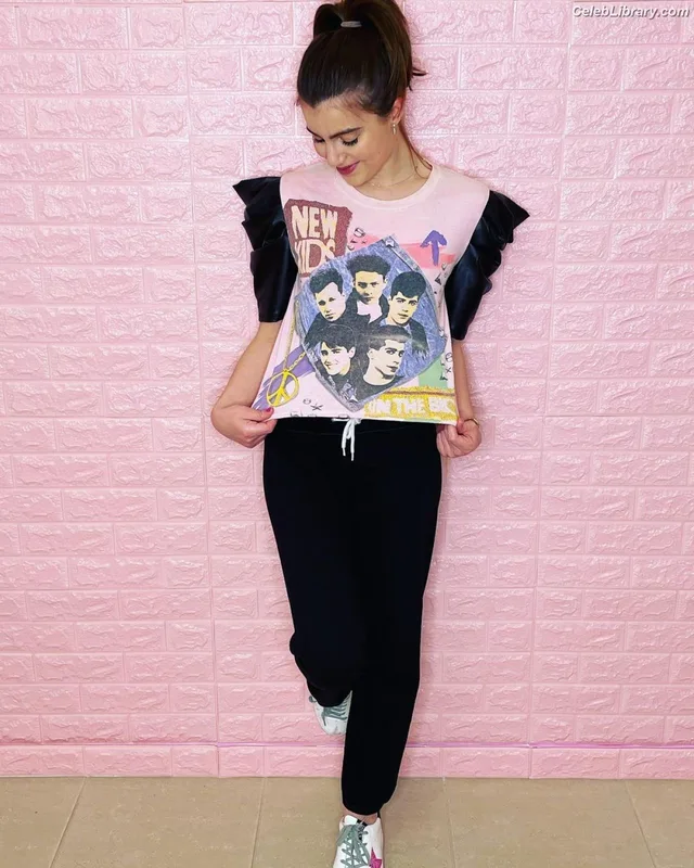 Sami Gayle photo 14 of 136